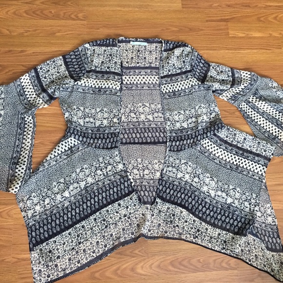 Maurices Tops - Maurices Lightweight Cardigan